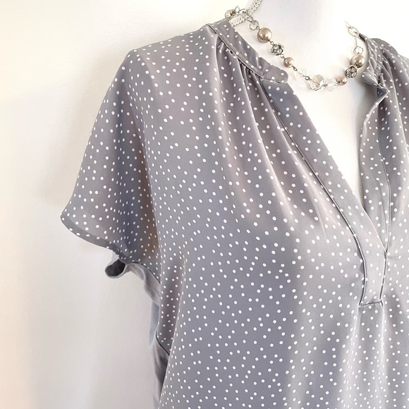 Women's LC Lauren Conrad Polka Dot Flowy Dolman Top - Picture 5 of 13